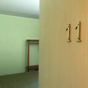 Camera con letto king size